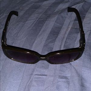 Fendi sunglasses has some scratches on lens.